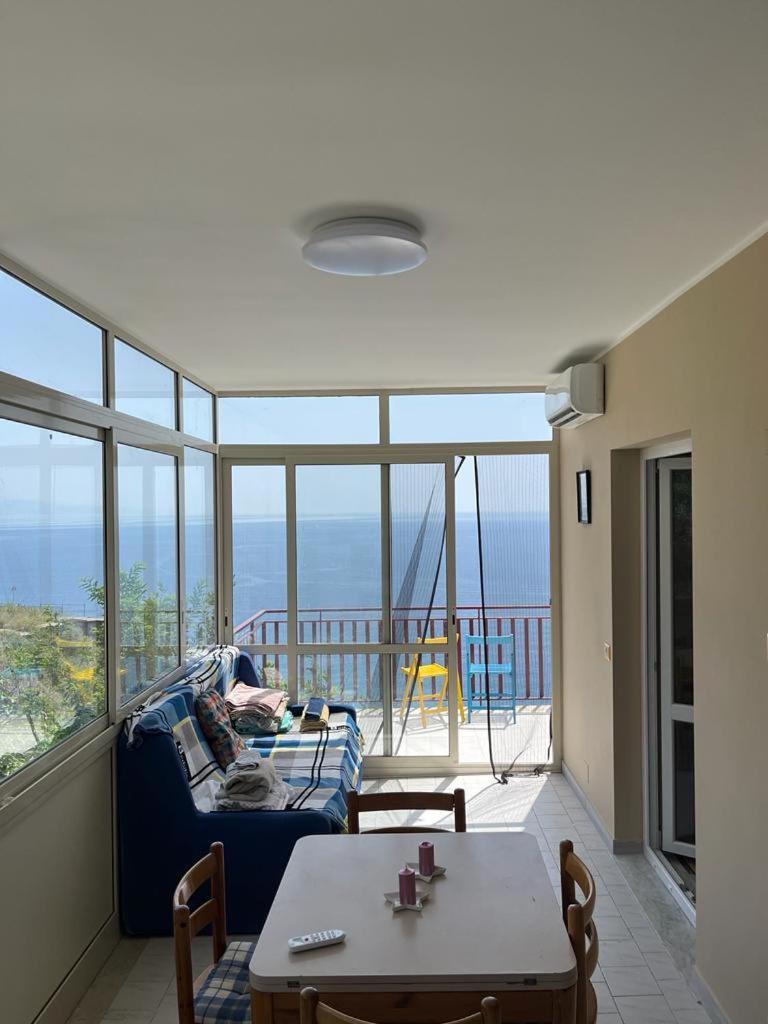 Apartamento Casa Vacanze Luna Letojanni Exterior foto